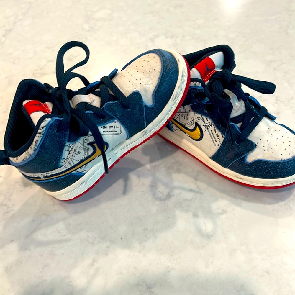 Nike Air Jordan 1 mid “Take Flight” Armory navy/ metallic gold toddler shoes  8